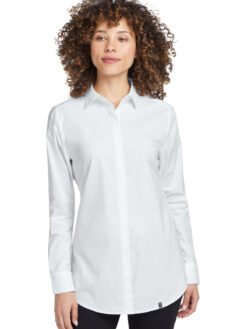 Alternative view of OGIO  ®  Women's Commuter Woven Tunic. LOG1002