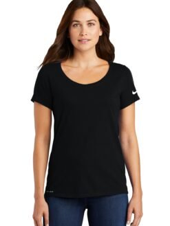 Nike Women's Dri-FIT Cotton/Poly Scoop Neck Tee. NKBQ5234